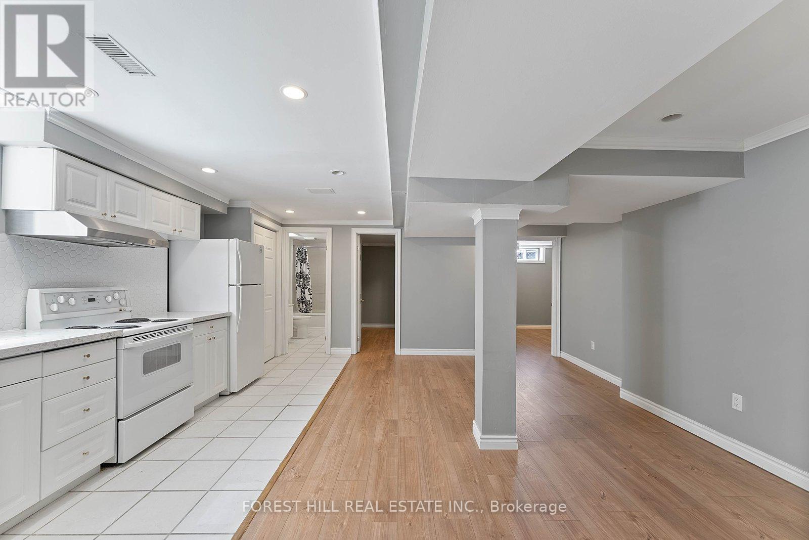 Bsmt - 5003 Rosebush Road, Mississauga, Ontario  L5M 5M4 - Photo 6 - W13440150