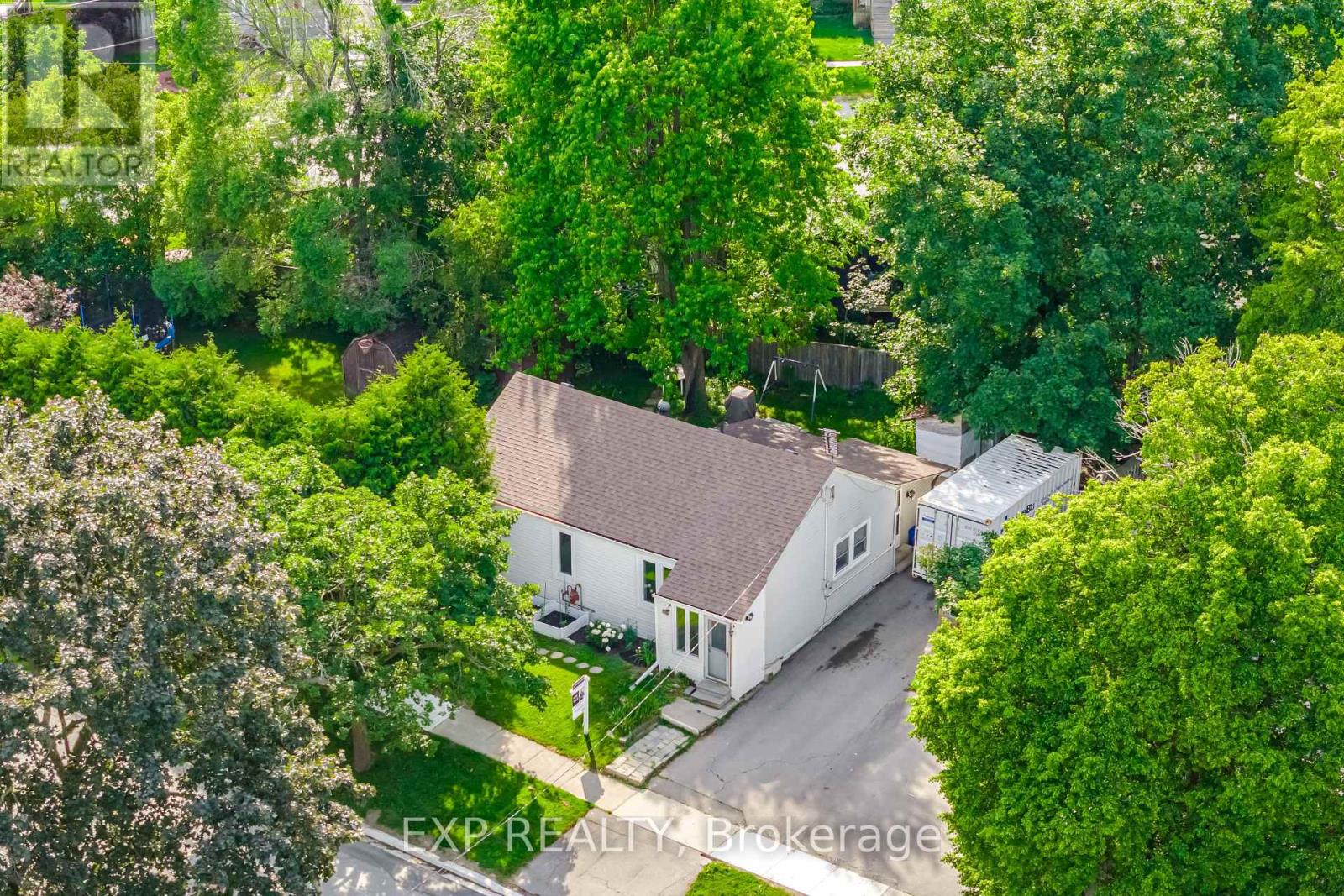 217 MCDONALD BOULEVARD, Halton Hills, Ontario