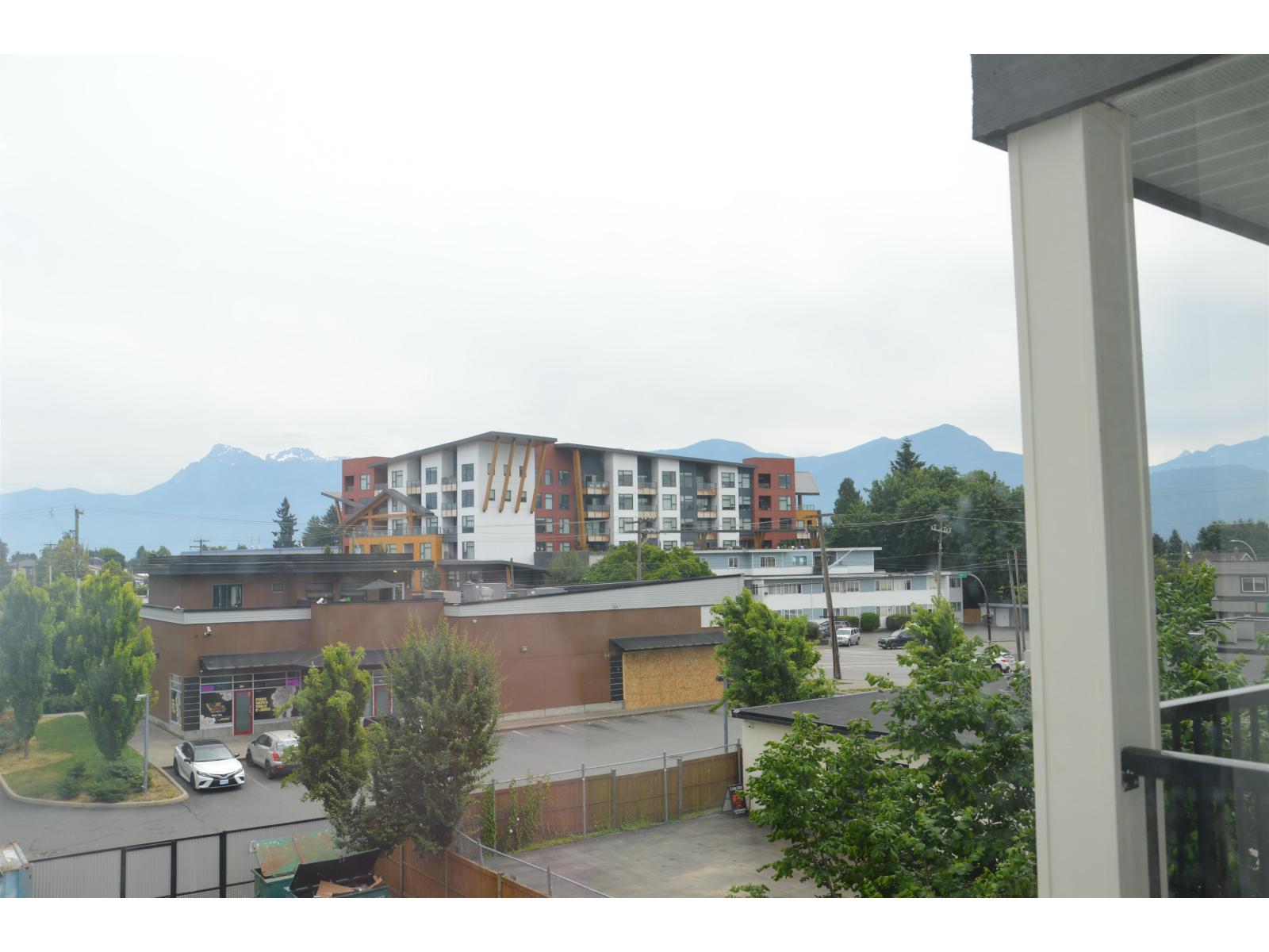 307 46289 YALE ROAD|Chilliwack Proper East