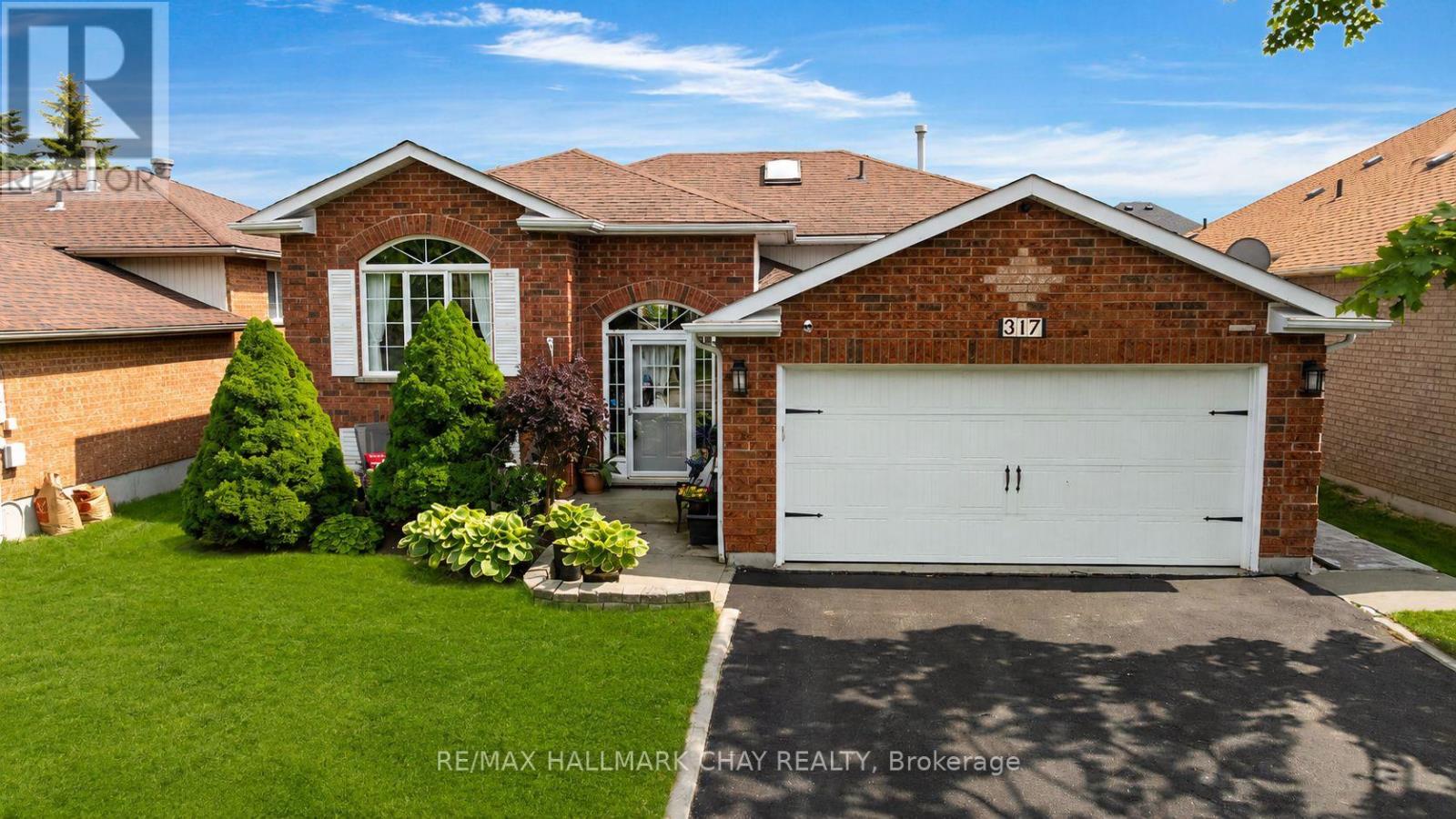 317 HARVIE ROAD, Barrie, Ontario