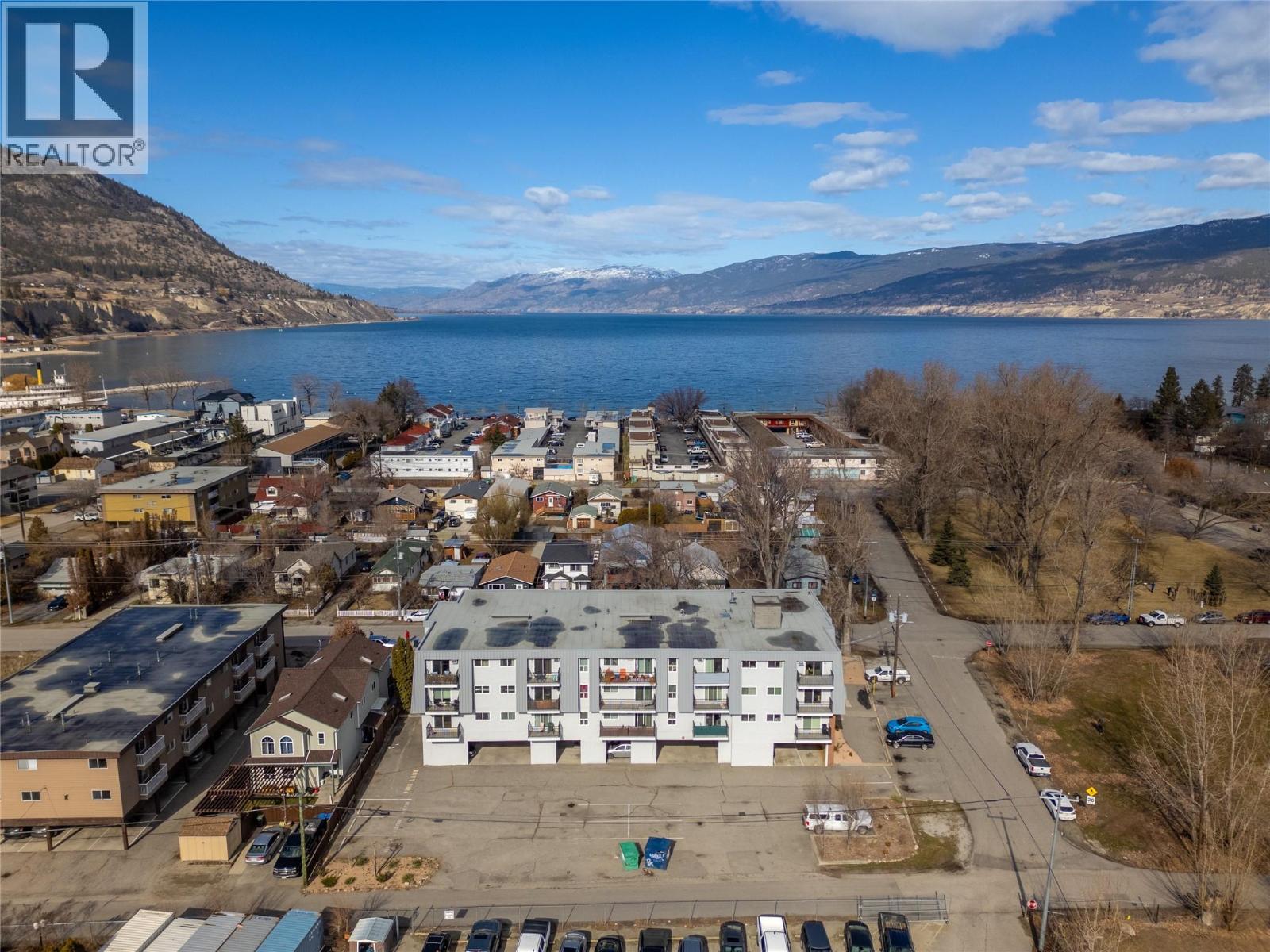 922 Dynes Avenue Unit# 301, Penticton, British Columbia  V2A 7X7 - Photo 2 - 10389587