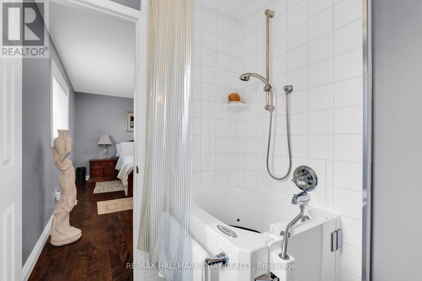 317 Harvie Road, Barrie, Ontario  L4N 8J5 - Photo 15 - S13439474
