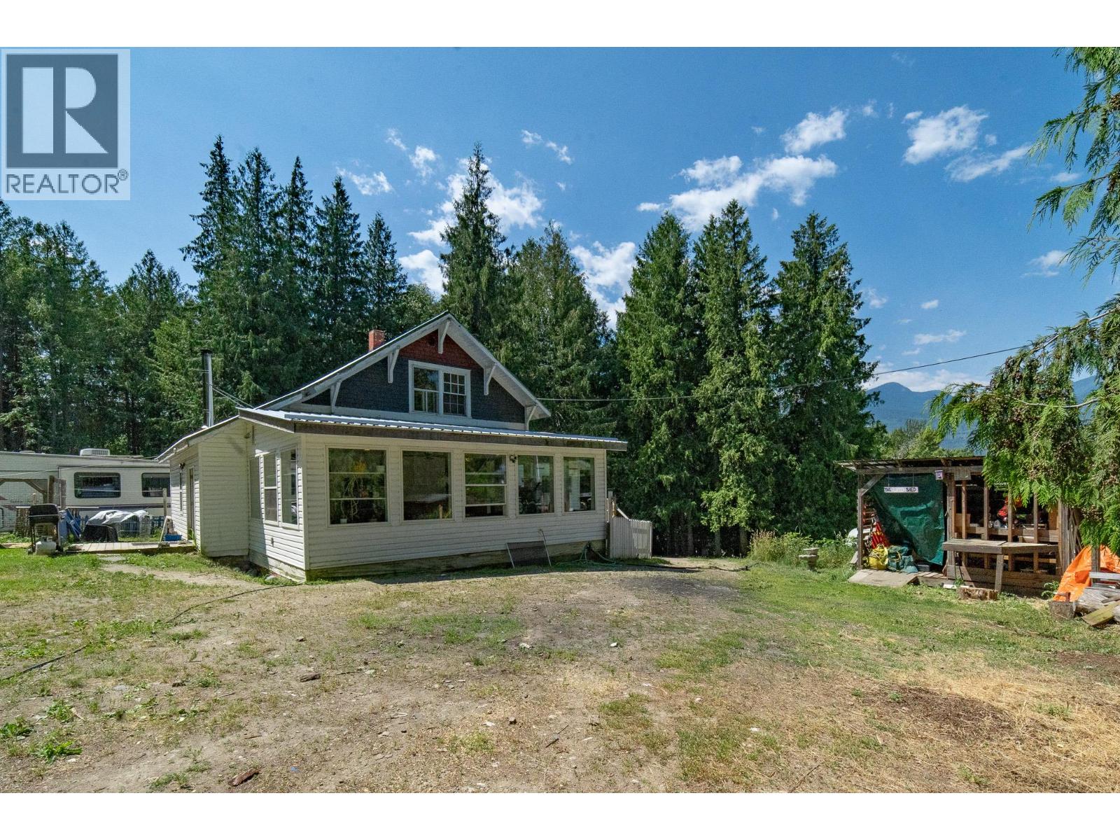 1766 Riondel  N Road, Riondel, British Columbia  V0B 2B0 - Photo 33 - 10390309