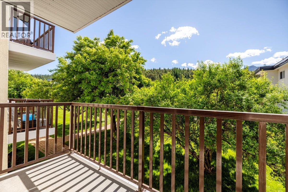 30 Ridgemont Avenue Unit# 205, Fernie, British Columbia V0B 1M2 - Photo 10 - 10391025