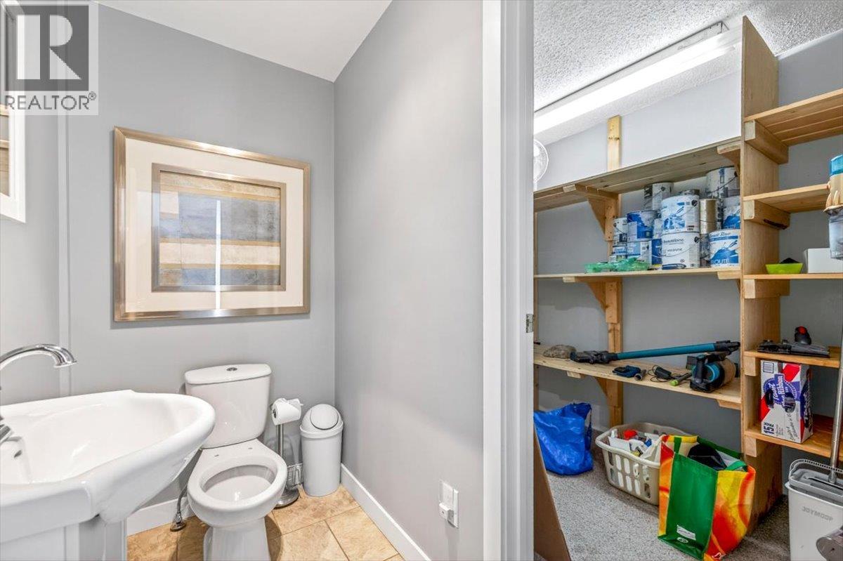 30 Ridgemont Avenue Unit# 205, Fernie, British Columbia V0B 1M2 - Photo 15 - 10391025
