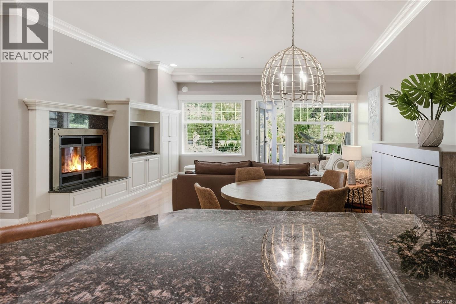 105 292 Crescent Rd E, Qualicum Beach, British Columbia V9K 0A5 - Photo 14 - 1039594