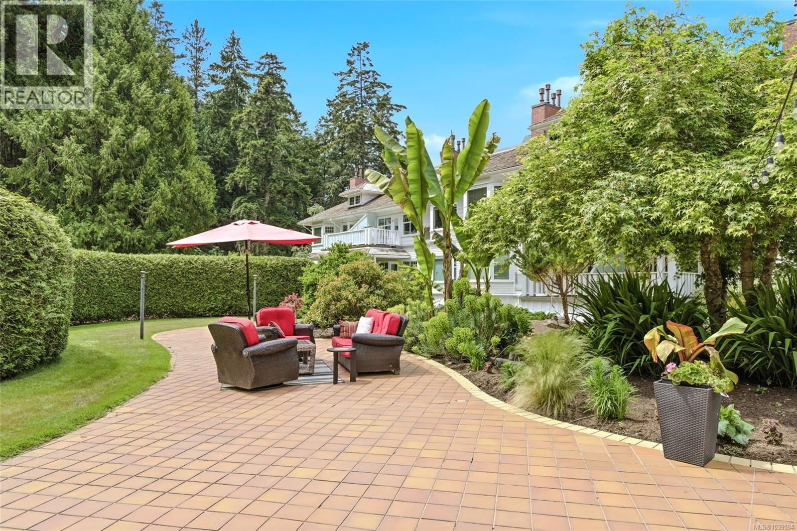 105 292 Crescent Rd E, Qualicum Beach, British Columbia V9K 0A5 - Photo 36 - 1039594