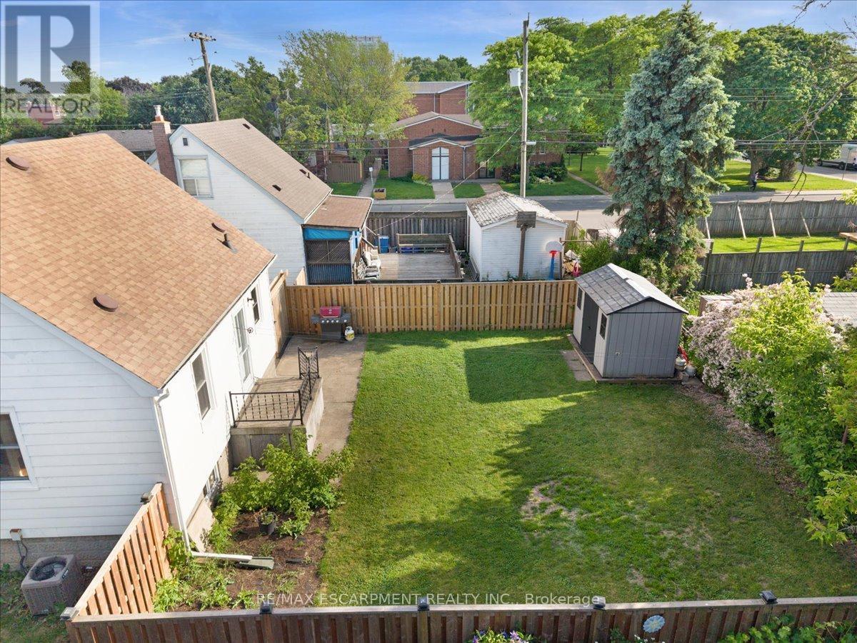128 East 39th Street, Hamilton, Ontario  L8V 4H3 - Photo 21 - X13440156