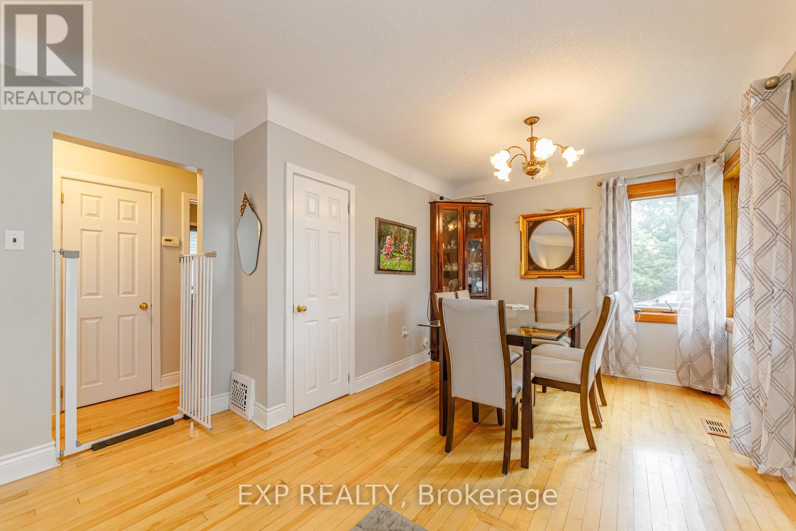 1357 Thames Street, Ottawa, Ontario  K1Z 7N3 - Photo 5 - X13440234