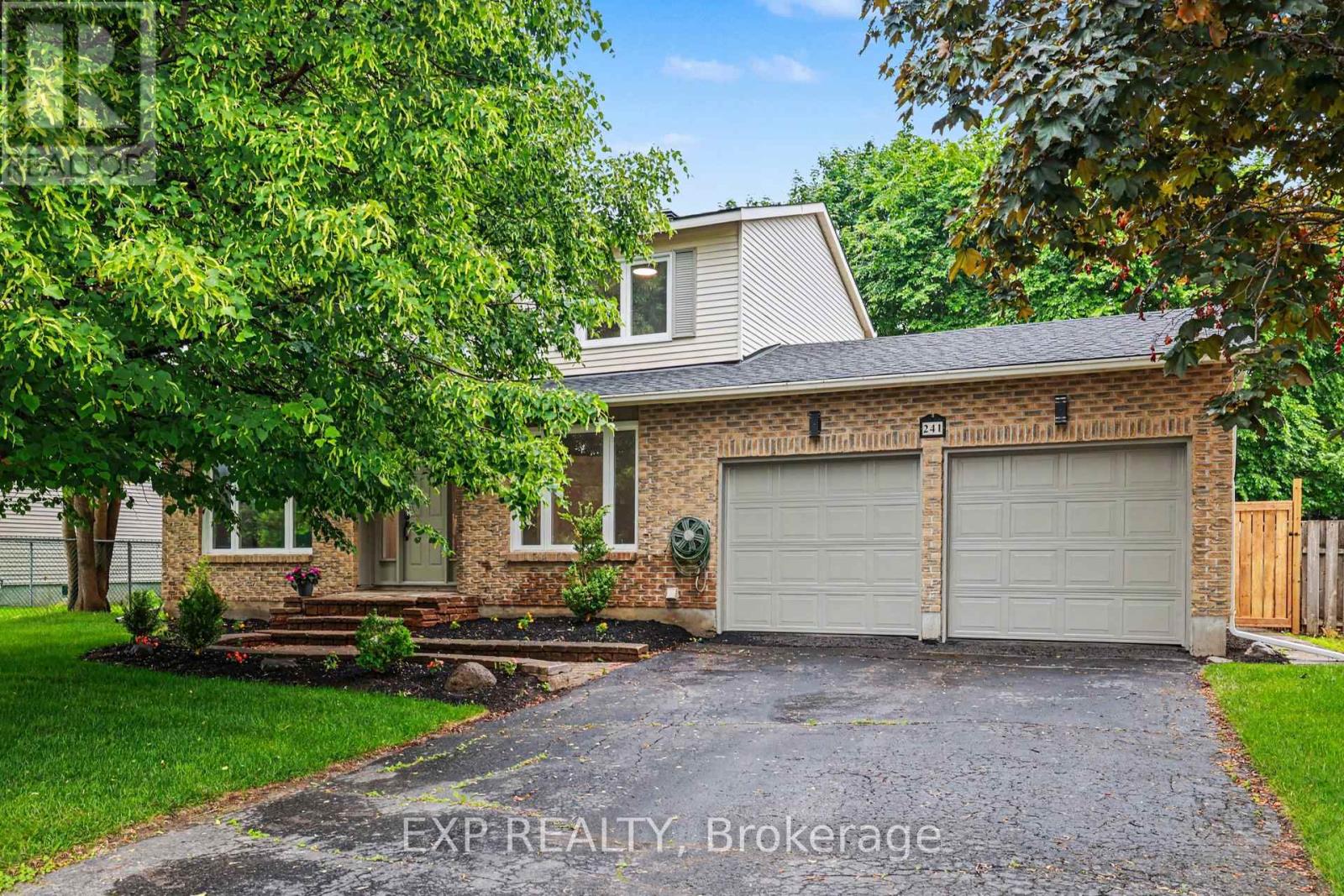 241 ANGLEHART AVENUE, Ottawa, Ontario