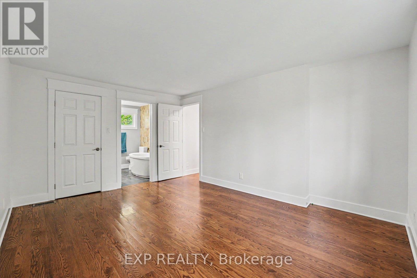 241 Anglehart Avenue, Ottawa, Ontario  K1E 2V7 - Photo 25 - X13440290