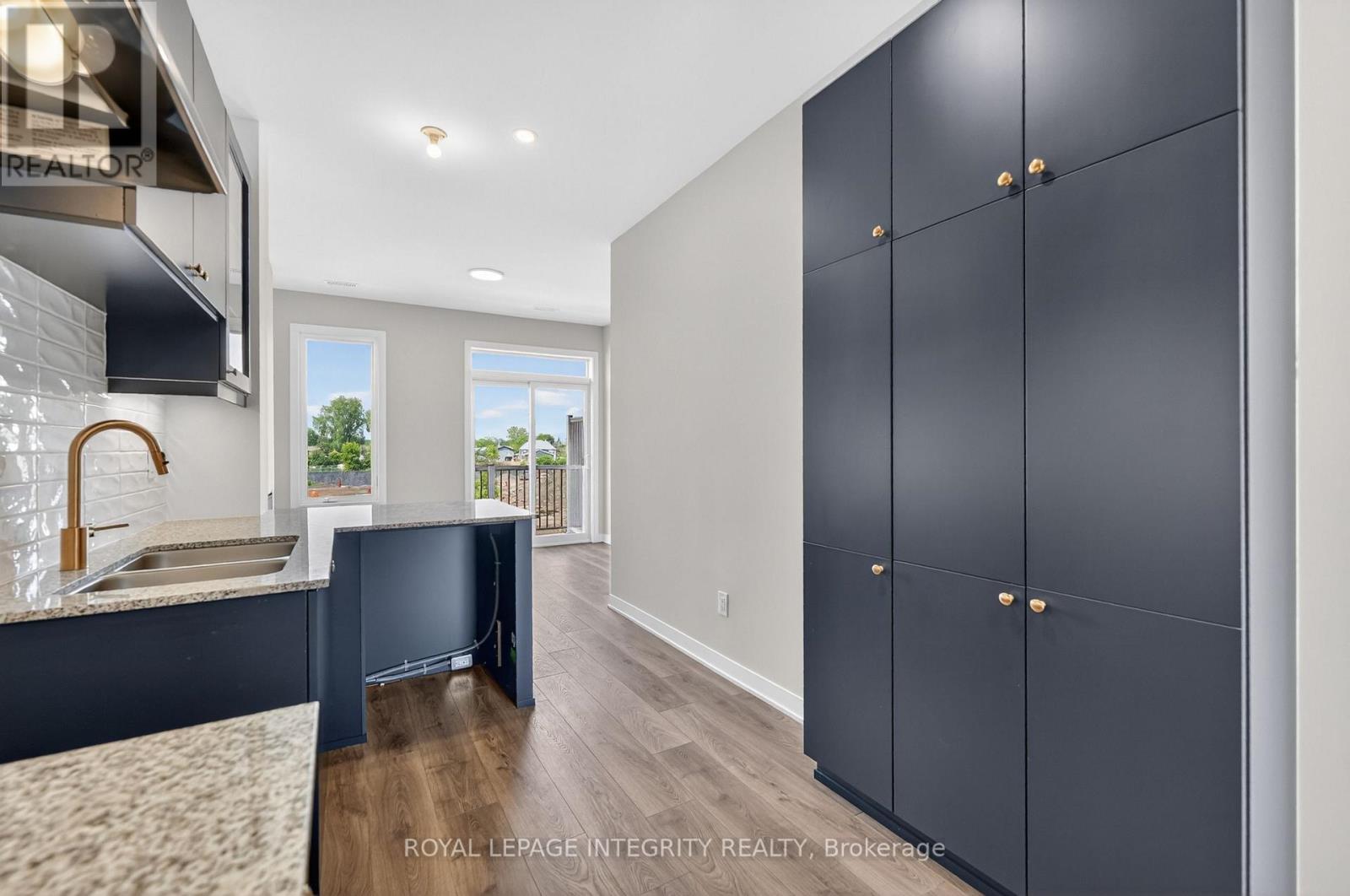 247 La Marche Avenue, Ottawa, Ontario  K1W 0Y3 - Photo 10 - X13440326