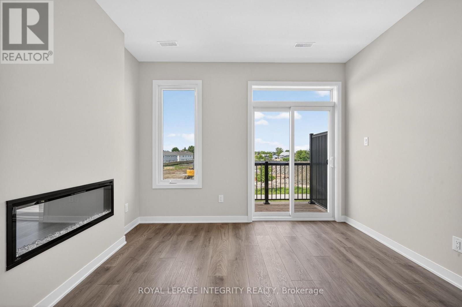 247 La Marche Avenue, Ottawa, Ontario  K1W 0Y3 - Photo 12 - X13440326