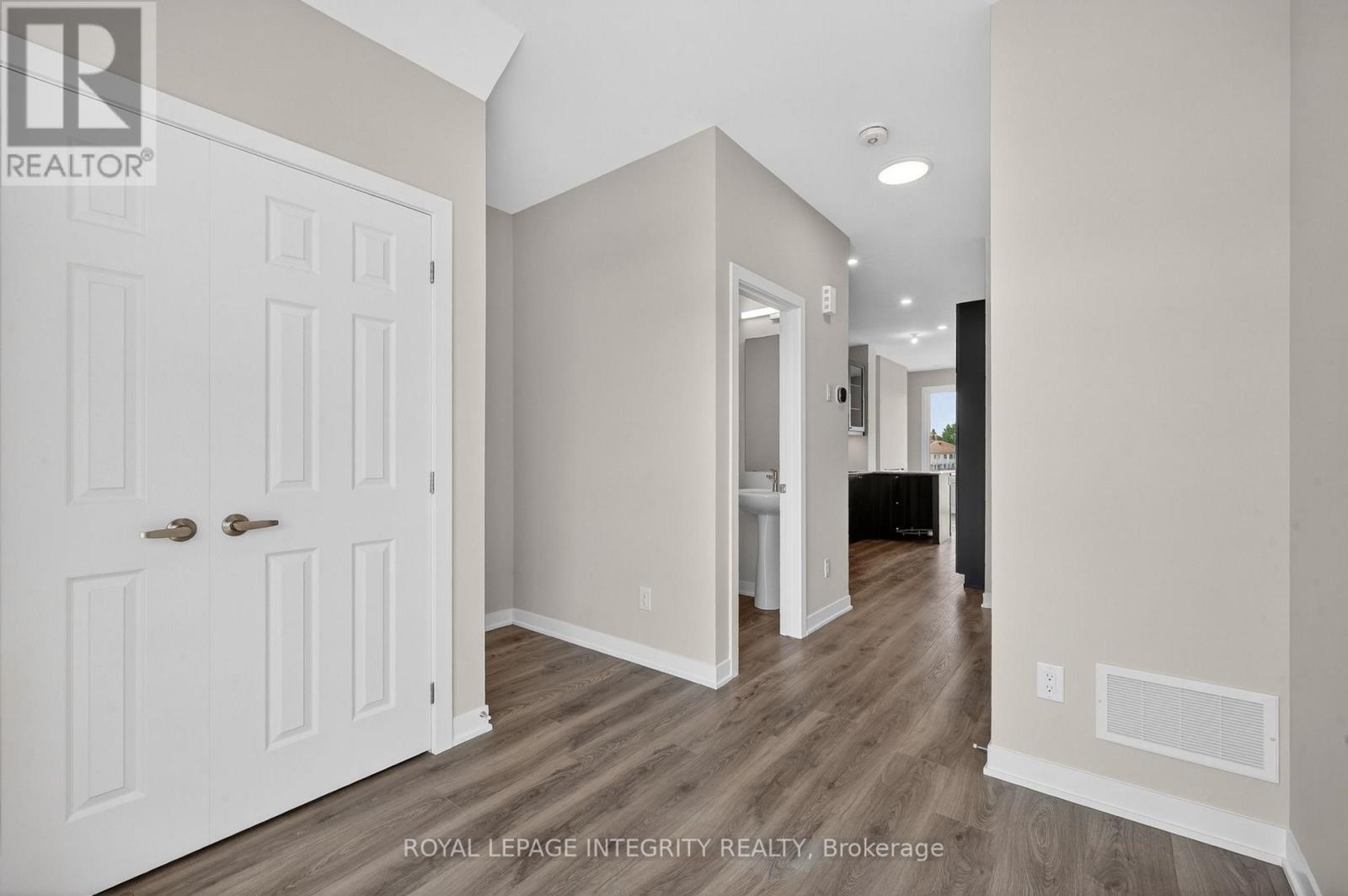 247 La Marche Avenue, Ottawa, Ontario  K1W 0Y3 - Photo 15 - X13440326