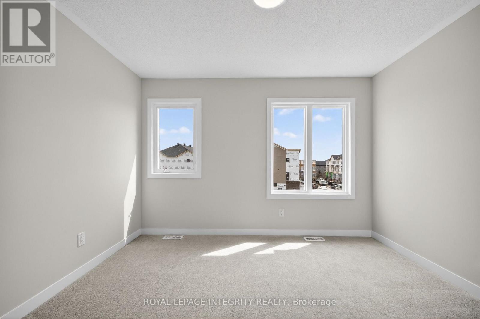 247 La Marche Avenue, Ottawa, Ontario  K1W 0Y3 - Photo 23 - X13440326