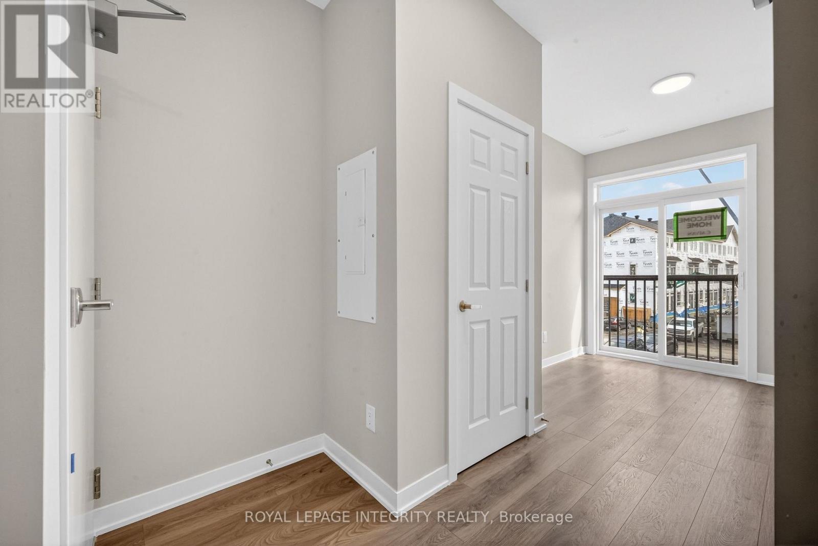 247 La Marche Avenue, Ottawa, Ontario  K1W 0Y3 - Photo 5 - X13440326