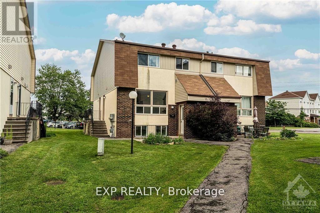 C - 20 Forester Crescent, Ottawa, Ontario  K2H 8X9 - Photo 2 - X13440334