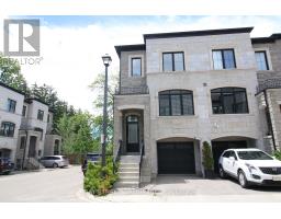 12 SOMBRERO LANE, Richmond Hill, Ontario