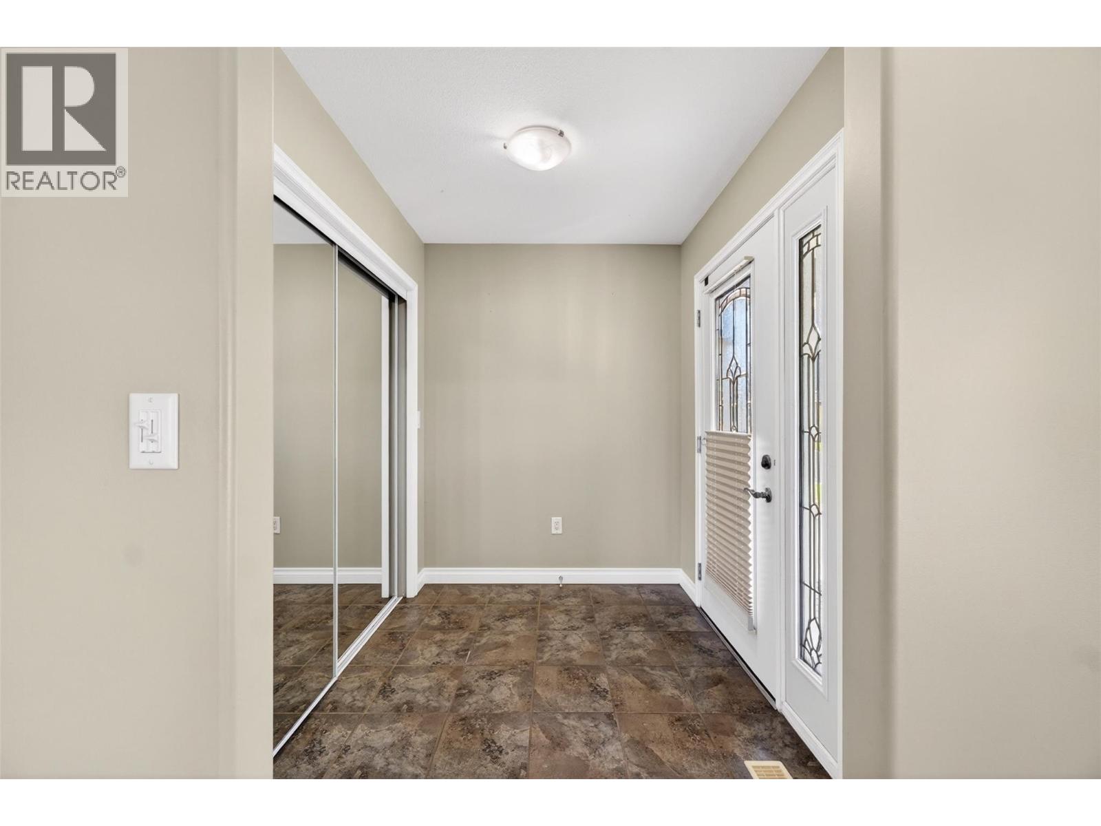 1231 10 Street SW Unit# 5, Salmon Arm, British Columbia  V1E 0A5 - Photo 31 - 10389510