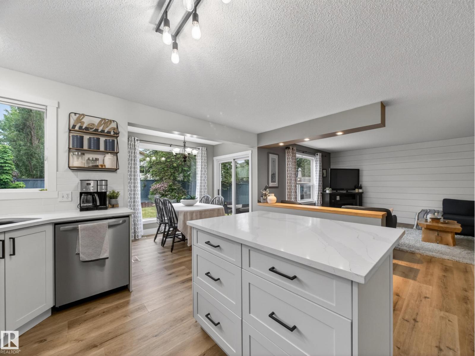 611 Meadowview Cr, Sherwood Park, Alberta  T8H 1X9 - Photo 15 - E4493505