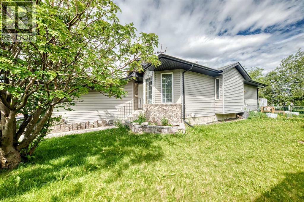 275 6 Avenue Nw, Airdrie, Alberta  T4B 2H9 - Photo 4 - A2319715