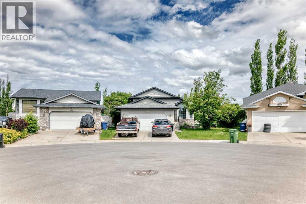 275 6 Avenue Nw, Airdrie, Alberta  T4B 2H9 - Photo 1 - A2319715