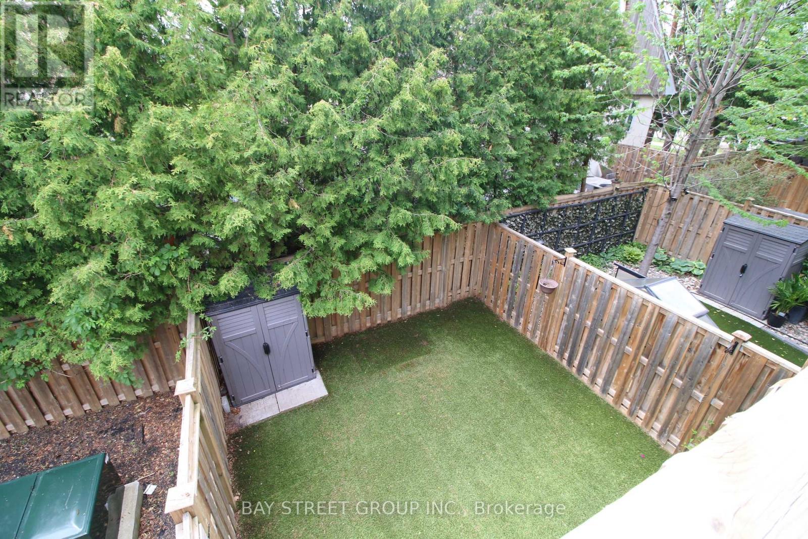 12 Sombrero Lane, Richmond Hill, Ontario  L4C 6E5 - Photo 10 - N13429734