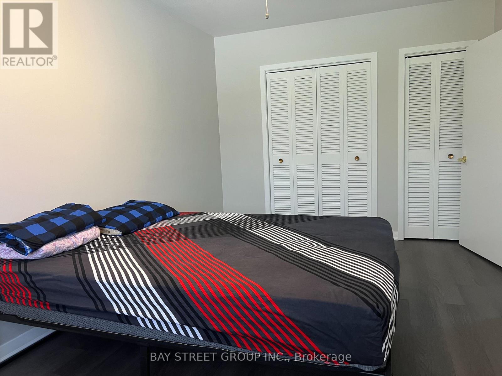 2 Slidell Crescent, Toronto, Ontario  M3A 2C4 - Photo 7 - C13440224