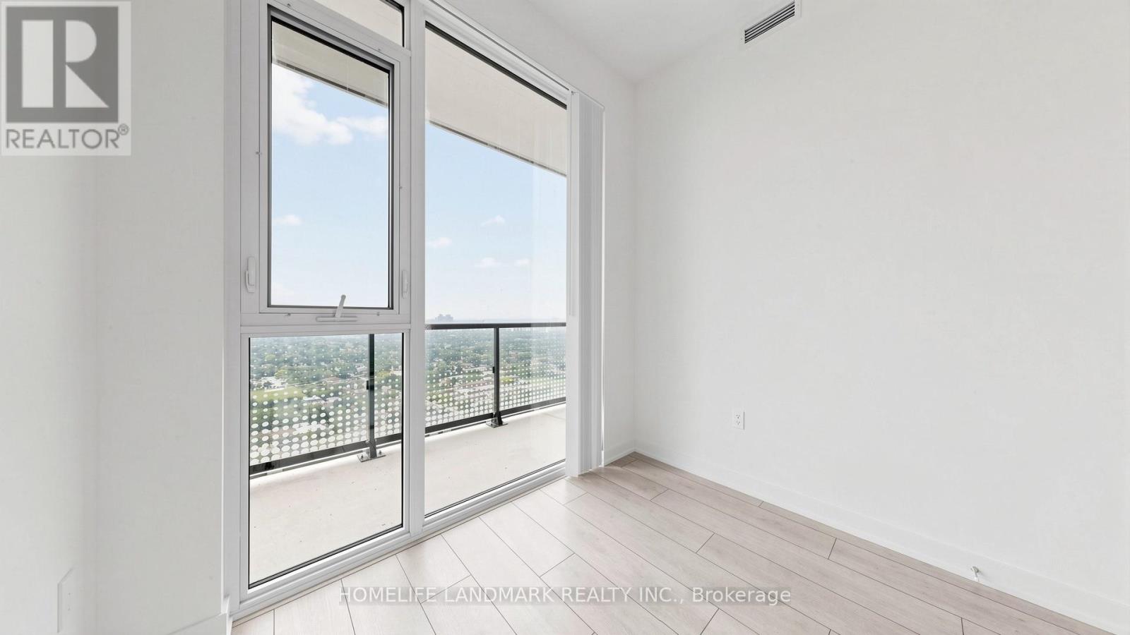 Lph25 - 5858 Yonge Street, Toronto, Ontario  M2M 0C6 - Photo 15 - C13440264