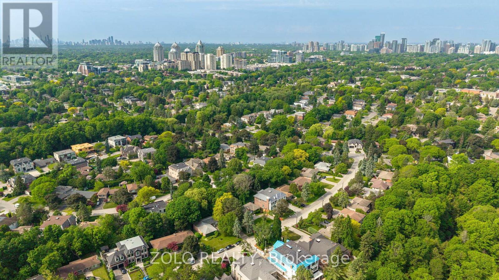 17 Hi Mount Drive, Toronto, Ontario  M2K 1X3 - Photo 48 - C13440304