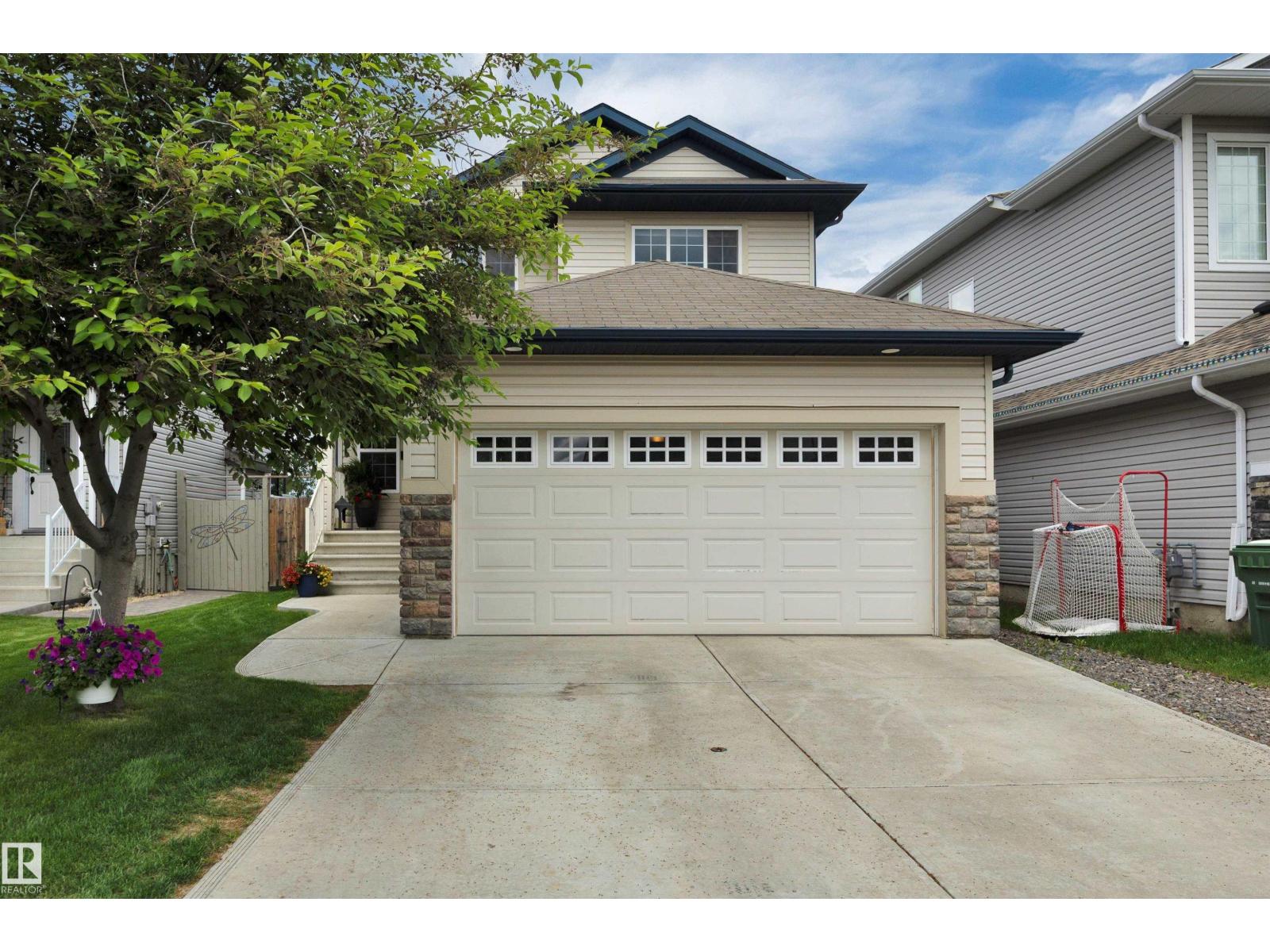 52 SELKIRK PL, Leduc, Alberta