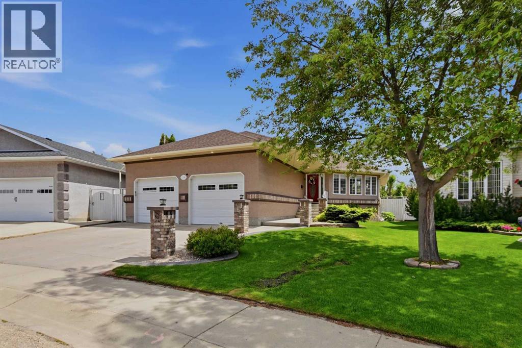 134 Andrews Close, Red Deer, Alberta  T4R 2R2 - Photo 3 - A2318451