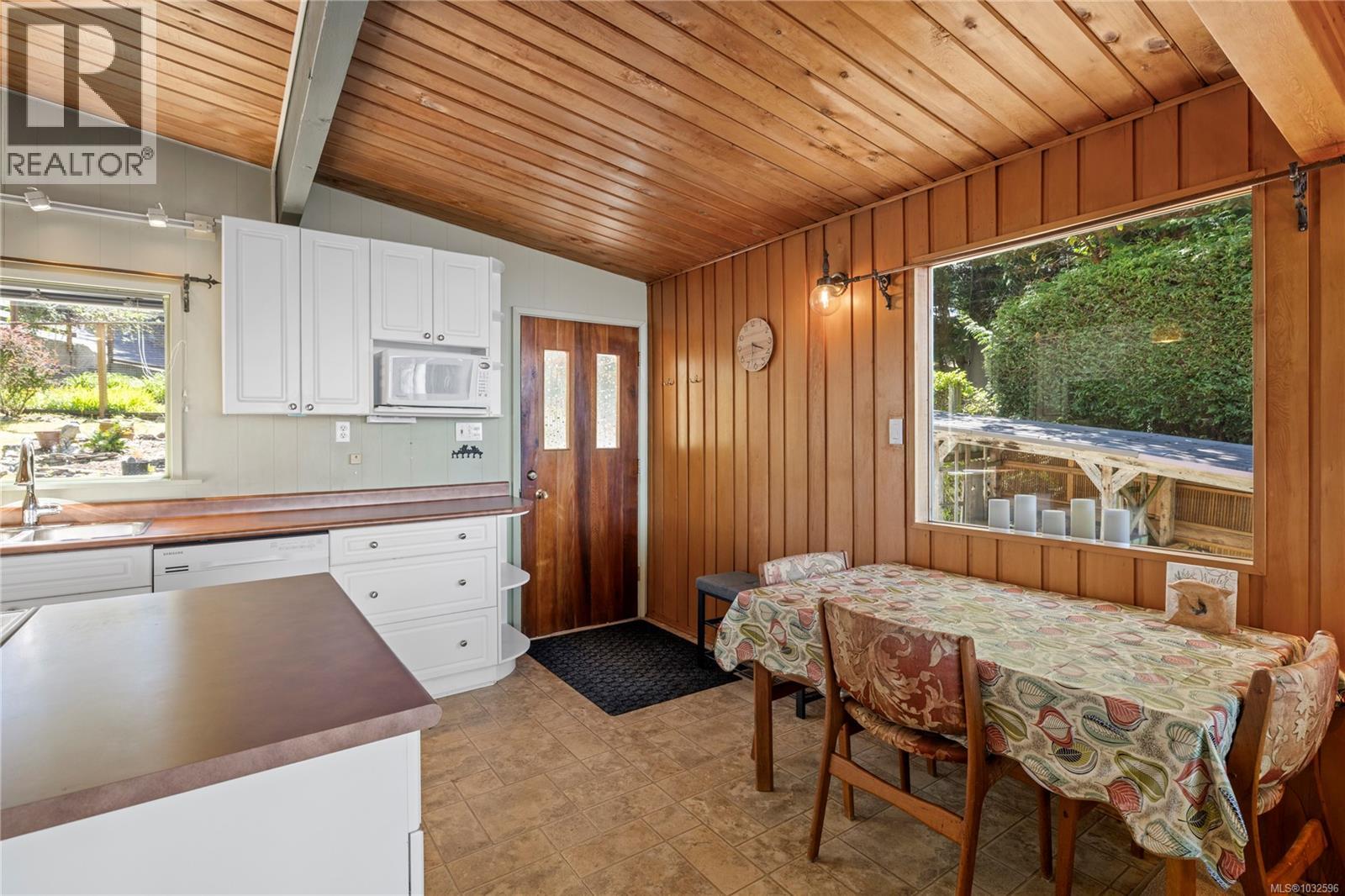 3083 Dolphin Dr, Nanoose Bay, British Columbia  V9P 9J2 - Photo 26 - 1032596