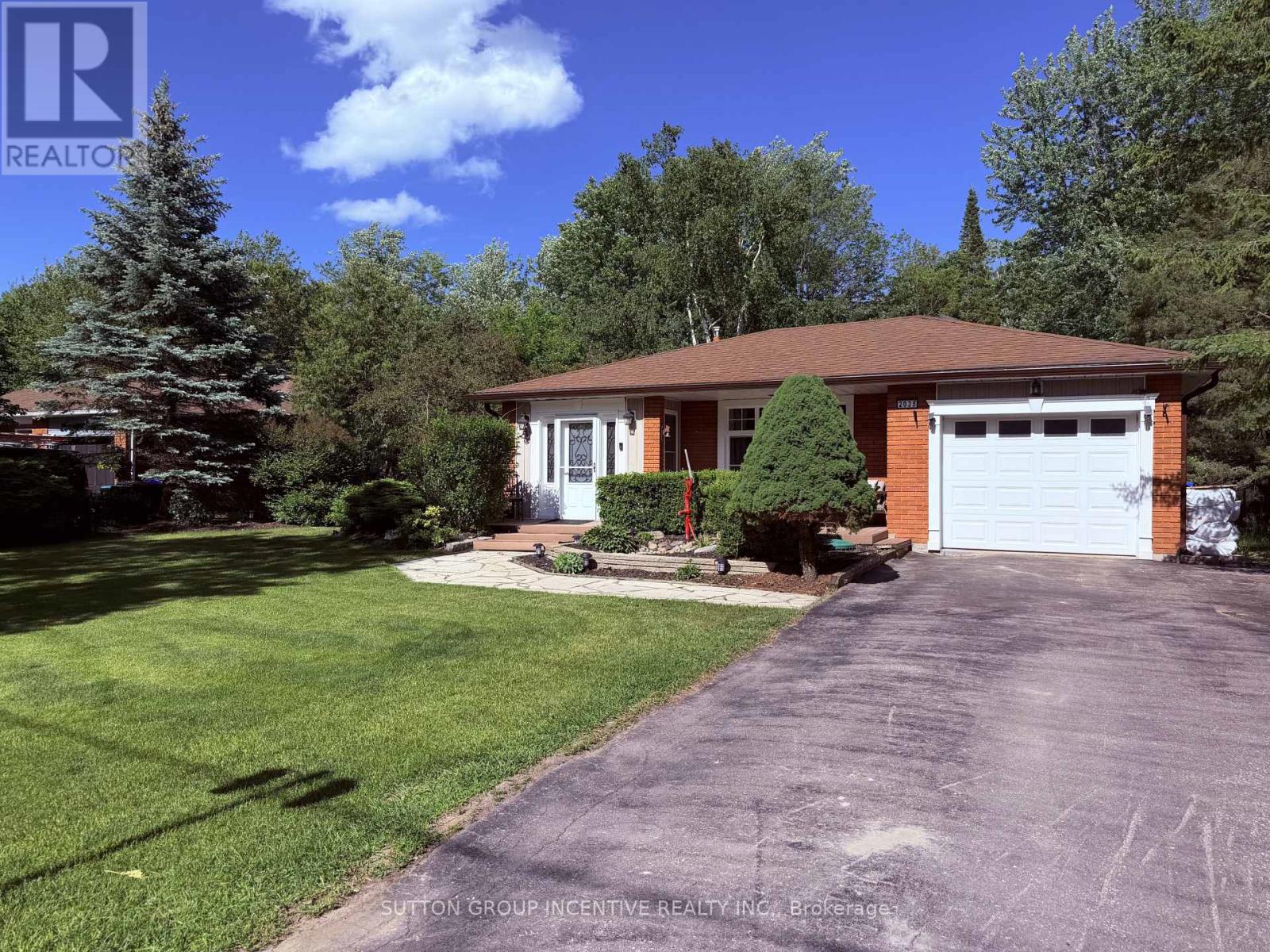 2035 Craig Road, Innisfil, Ontario L9S 1T2 - Photo 2 - N12861866