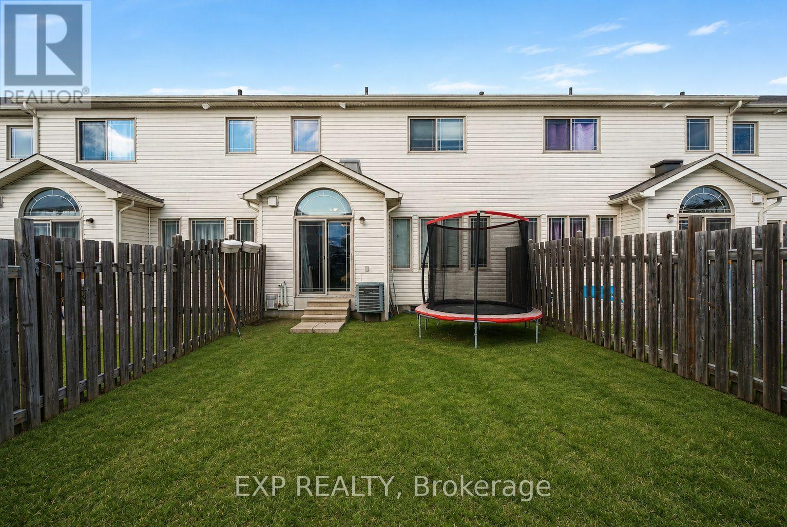 735 Regiment Avenue, Ottawa, Ontario  K2M 0E6 - Photo 20 - X12736354