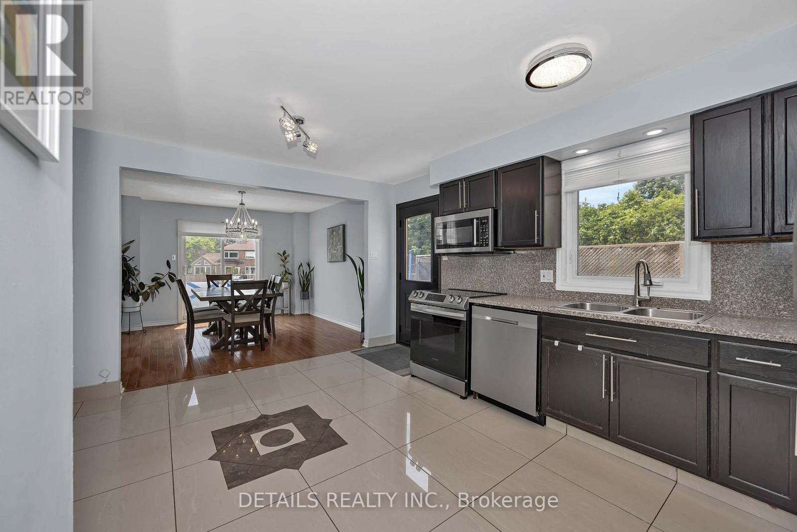 34 Raftus Square, Ottawa, Ontario  K2J 1J3 - Photo 13 - X13440372