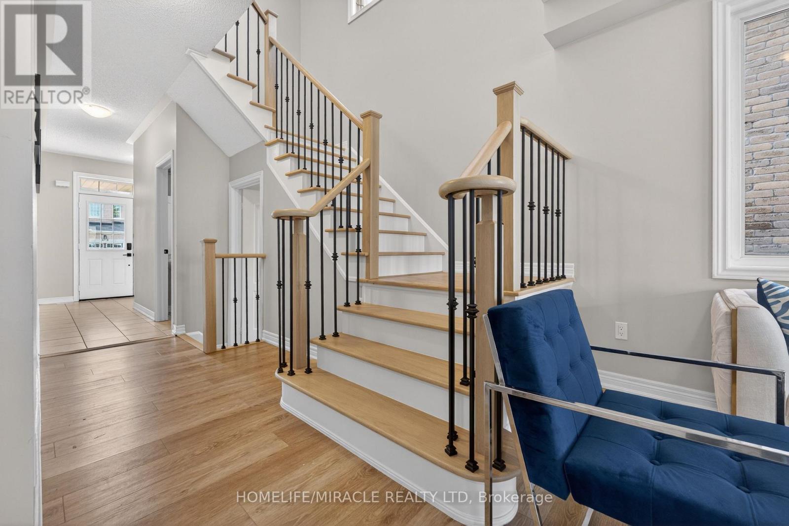 39 Matthew Harrison Street, Brampton, Ontario  L6P 3H3 - Photo 15 - W13439406