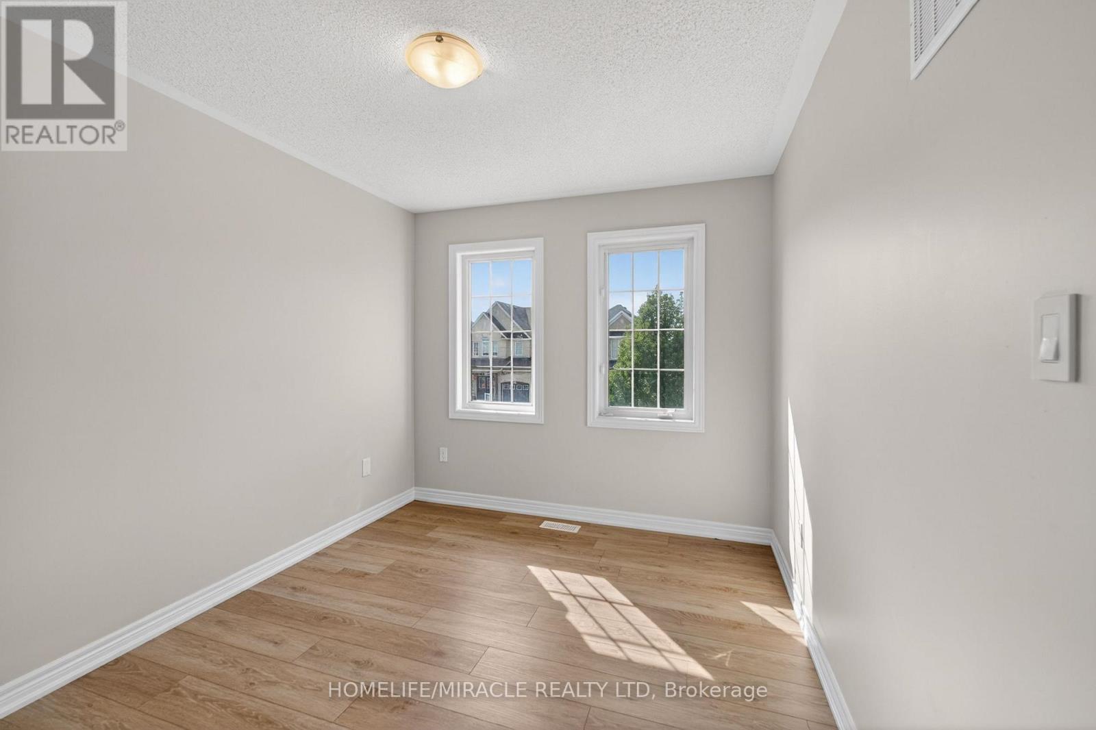 39 Matthew Harrison Street, Brampton, Ontario  L6P 3H3 - Photo 23 - W13439406