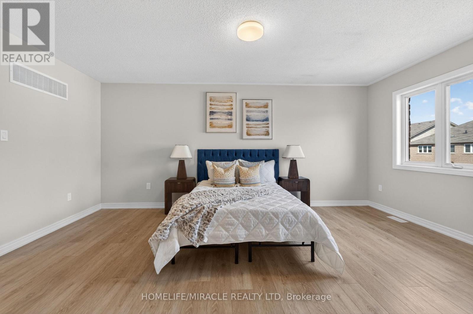 39 Matthew Harrison Street, Brampton, Ontario  L6P 3H3 - Photo 17 - W13439406