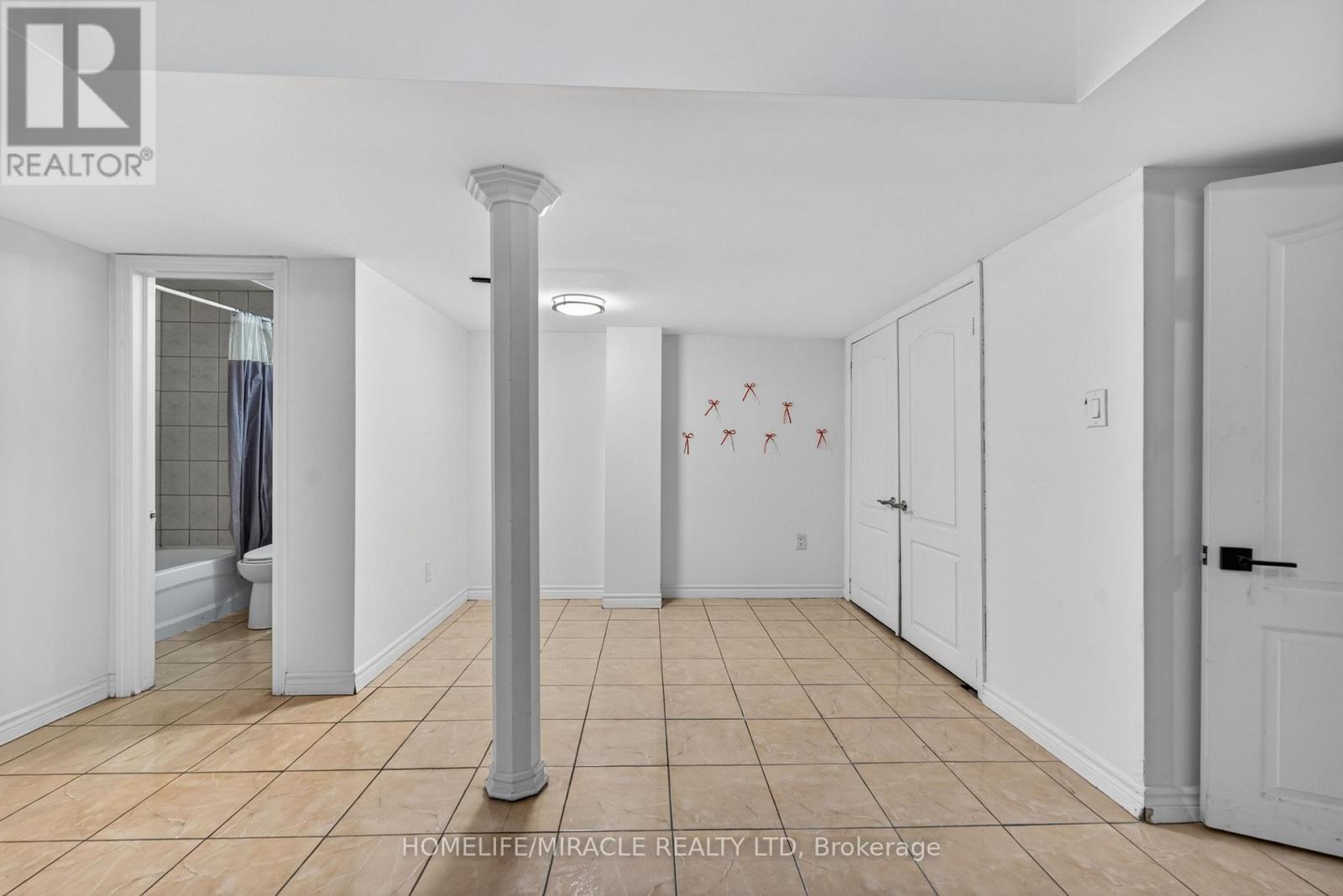 39 Matthew Harrison Street, Brampton, Ontario  L6P 3H3 - Photo 29 - W13439406