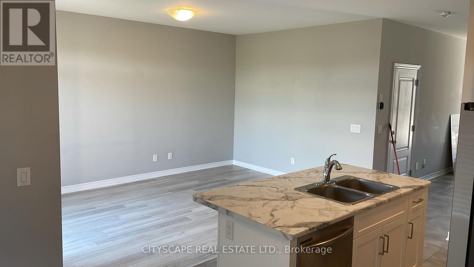 27 Lamb Crescent, Thorold, Ontario  L2V 0G8 - Photo 20 - X13439618