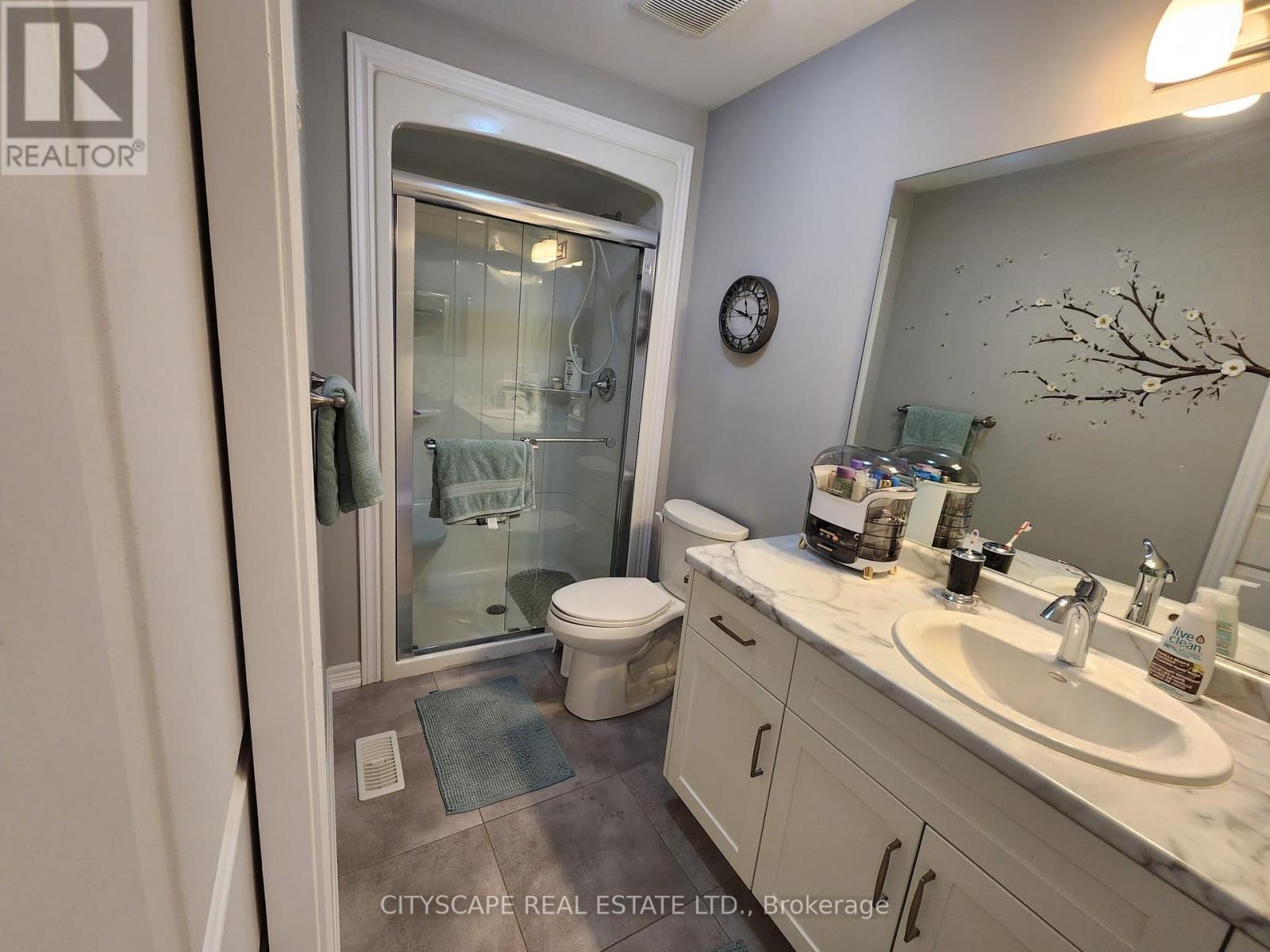 27 Lamb Crescent, Thorold, Ontario  L2V 0G8 - Photo 5 - X13439618