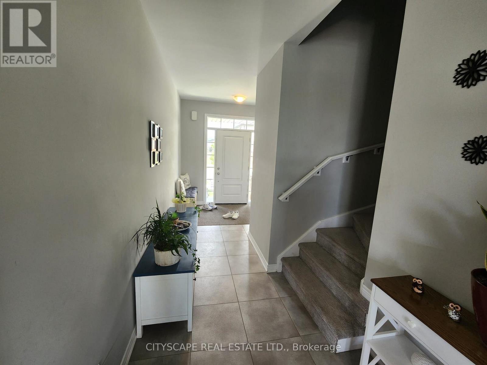 27 Lamb Crescent, Thorold, Ontario  L2V 0G8 - Photo 12 - X13439618