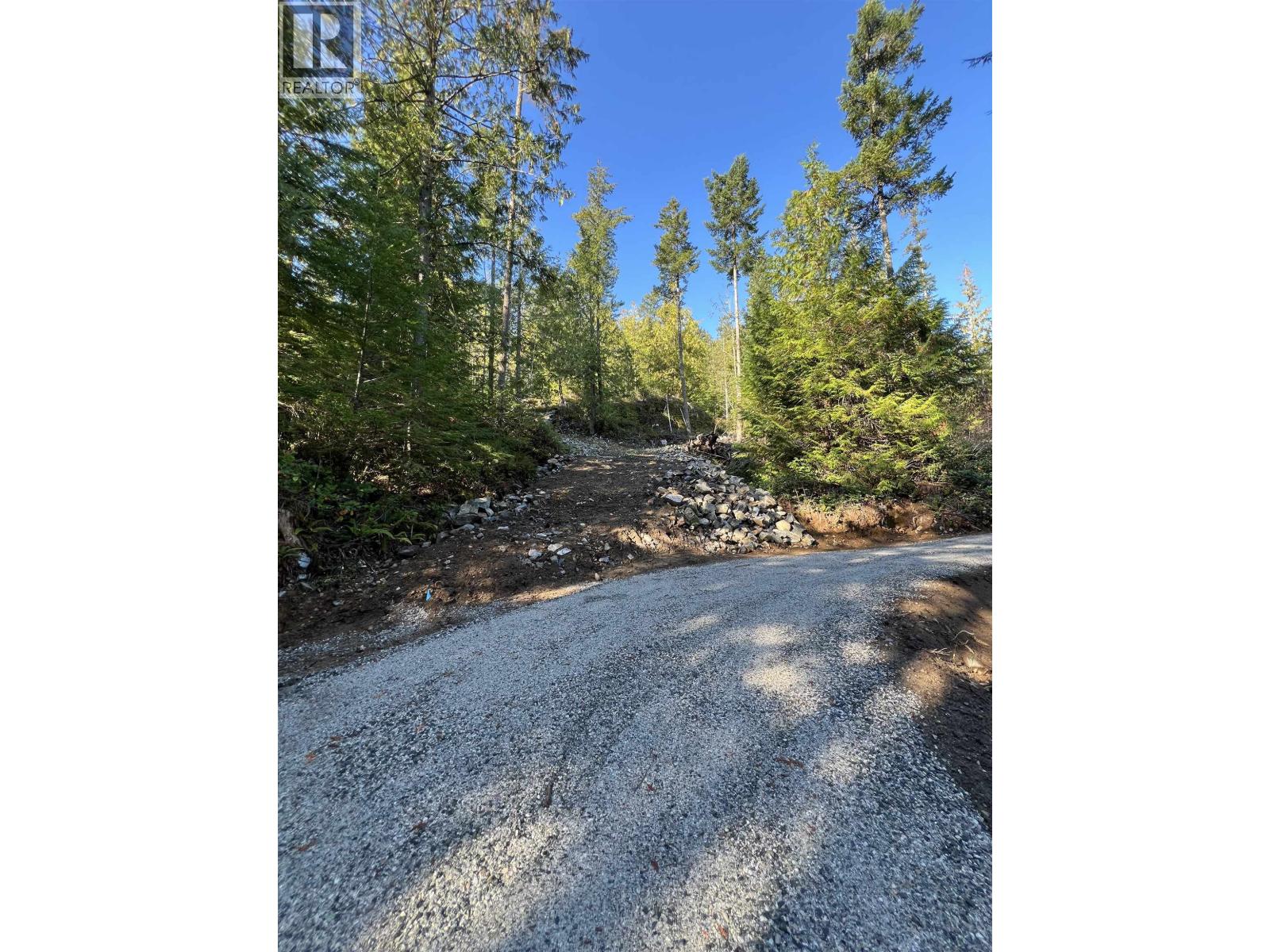 13589 Lee Road, Garden Bay, British Columbia  V0N 1S1 - Photo 6 - R3135535