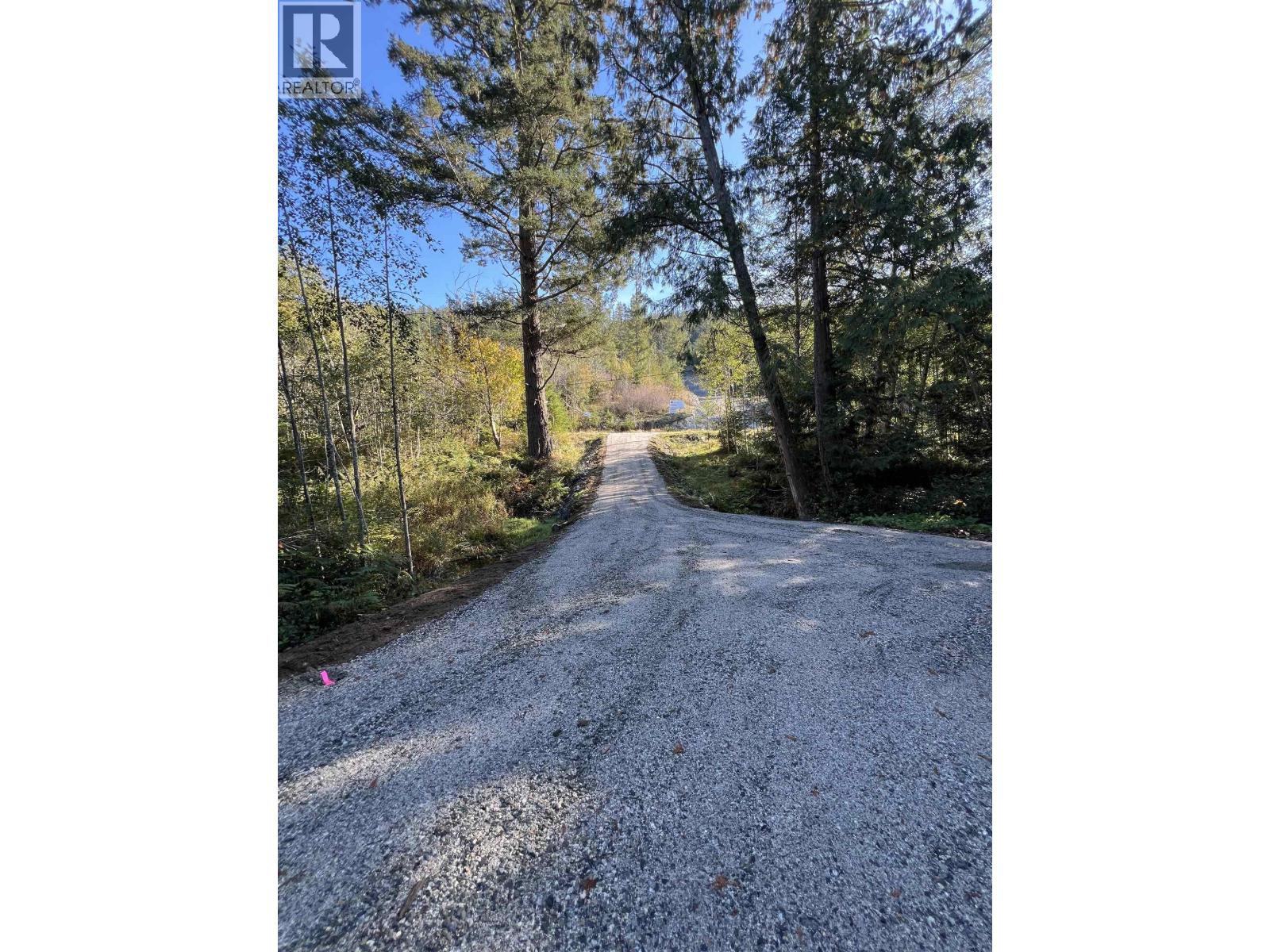 13607 Lee Road, Garden Bay, British Columbia  V0N 1S1 - Photo 8 - R3135538