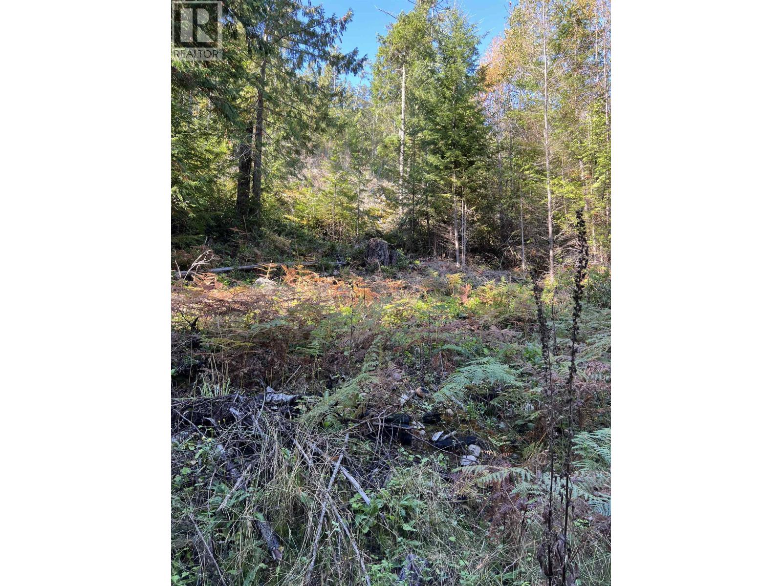 13623 Lee Road, Garden Bay, British Columbia  V0N 1S1 - Photo 4 - R3135539