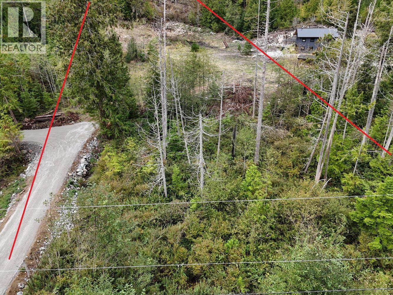 13645 Lee Road, Garden Bay, British Columbia  V0N 1S1 - Photo 2 - R3135540