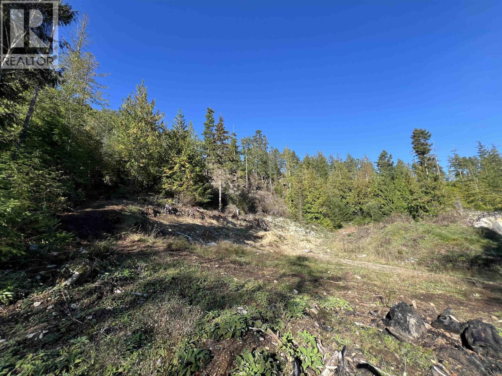 13645 Lee Road, Garden Bay, British Columbia  V0N 1S1 - Photo 7 - R3135540