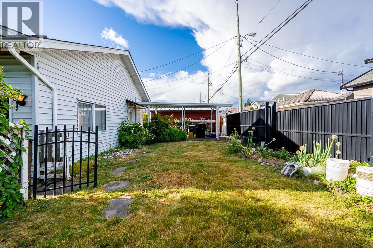 1525 E 51st Avenue, Vancouver, British Columbia  V5P 4R6 - Photo 25 - R3134579
