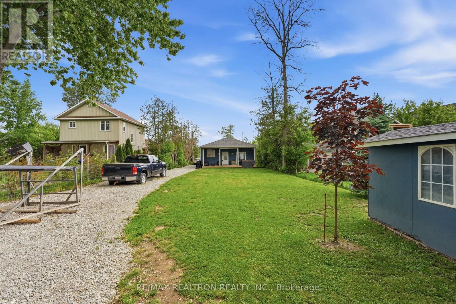 1050 Wisker Avenue, Innisfil, Ontario  L0L 1C0 - Photo 33 - N13440358
